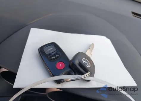 2008 Mazda Mazda3 I Touring Value from USA, damaged, VIN JM1BK32F281174597